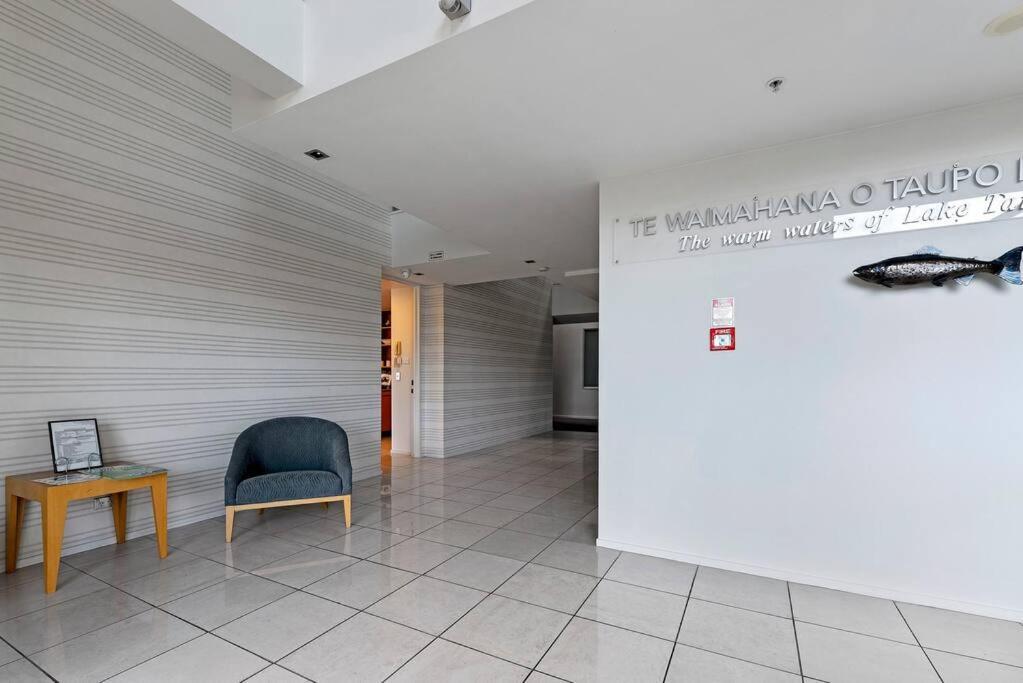 Waimahana - Luxury By The Lake Taupo Exterior foto